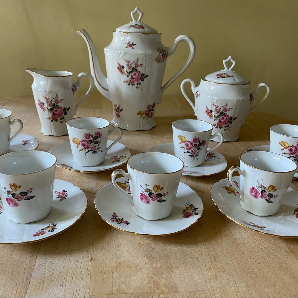 Limoges B et Cie porcelain coffee service circa 1965. 19 piece set - Picture 2 of 11